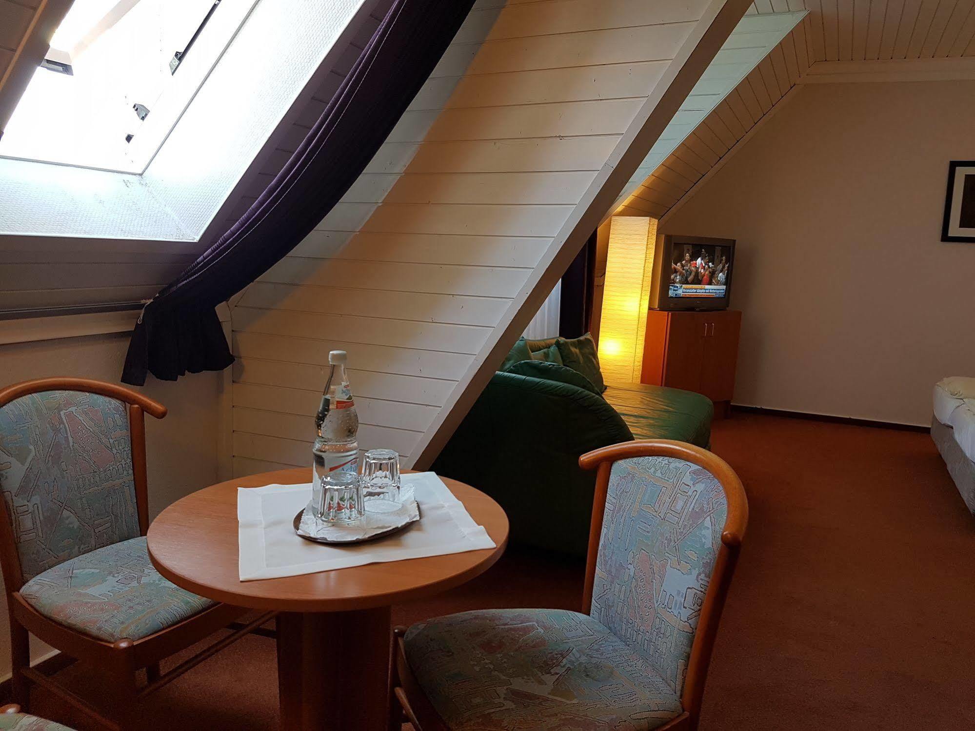 Hotel Restaurant Klostermuehle Reutlingen Kültér fotó